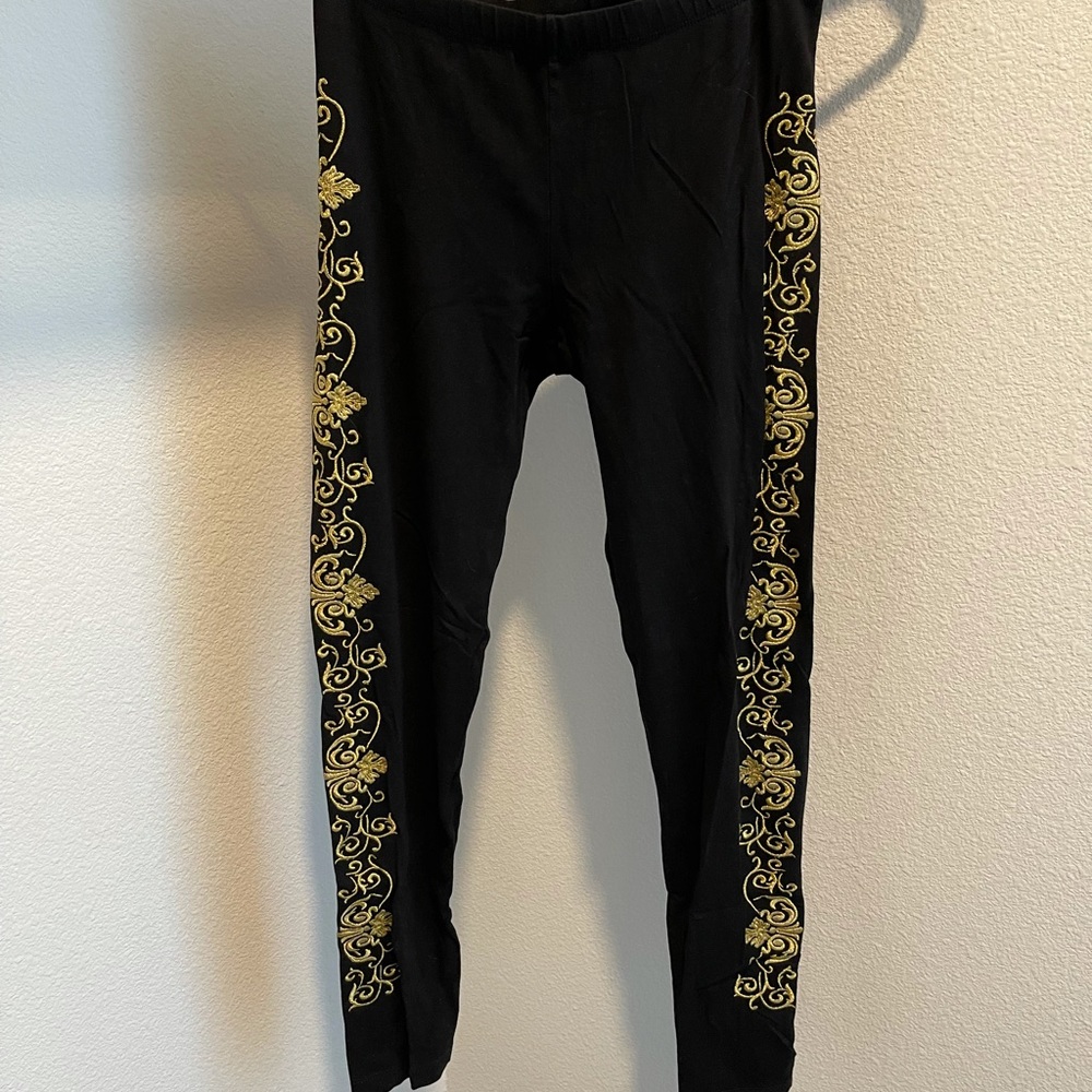 Forever 21 gold embroidered leggings
